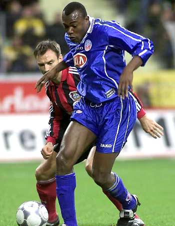 许多地区的 许多地区的